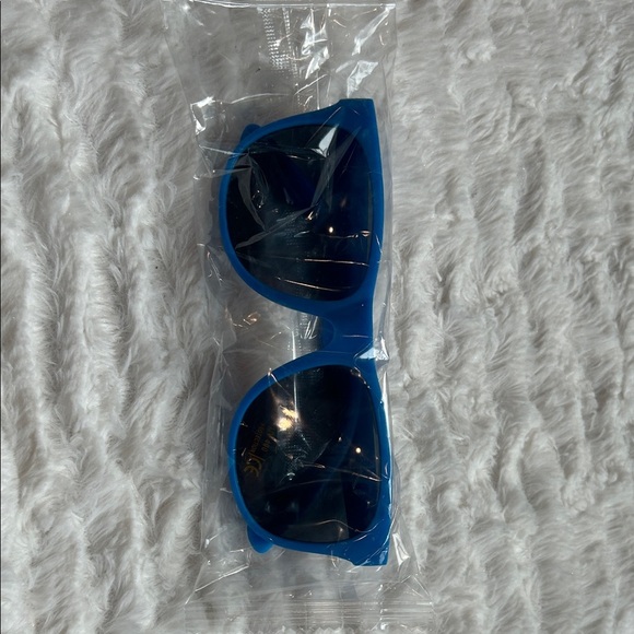 Ascend Blue Sunglasses adult one size new - Picture 1 of 5